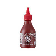 Charger l&#39;image dans la galerie, Flying Goose, Sriracha Super Hot Chilli Sauce, 200ml.